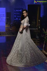 Showstoppers From the Lakme Fashion Week 2019