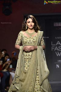 Showstoppers From the Lakme Fashion Week 2019