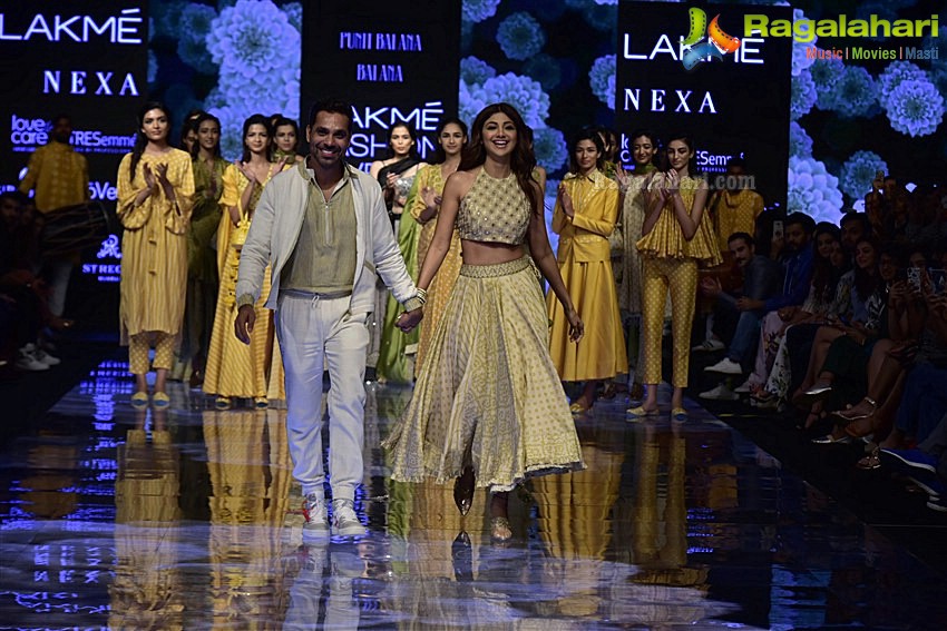 Showstoppers From the Lakme Fashion Week 2019