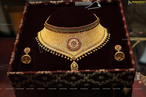 Tanishq Jewellery Showcases Exclusive Collection