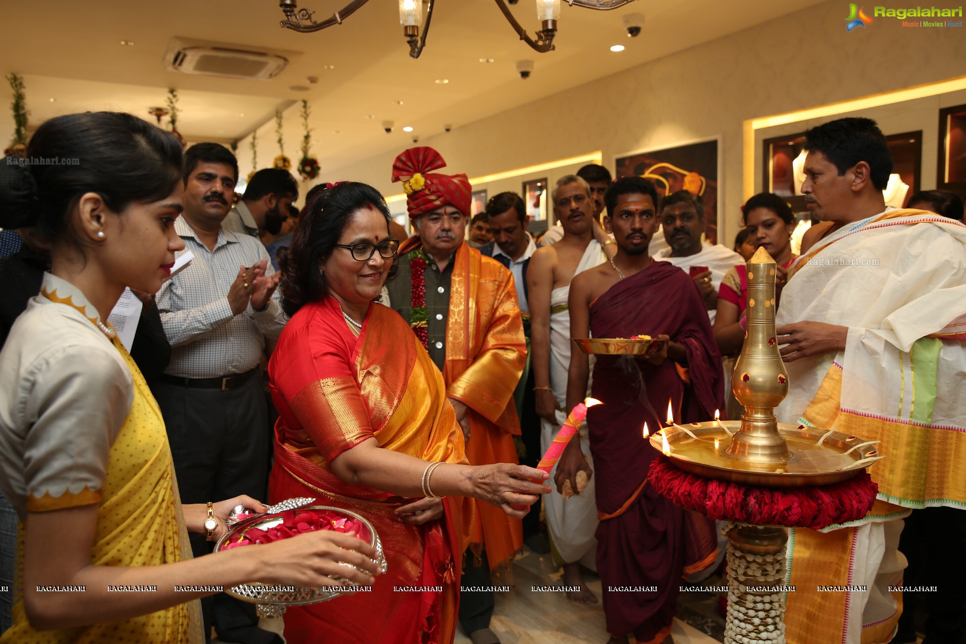 Tanishq Jewellery Launches Their New Store at Begumpet