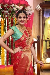 Tanishq Jewellery Store Opened at Begumpet