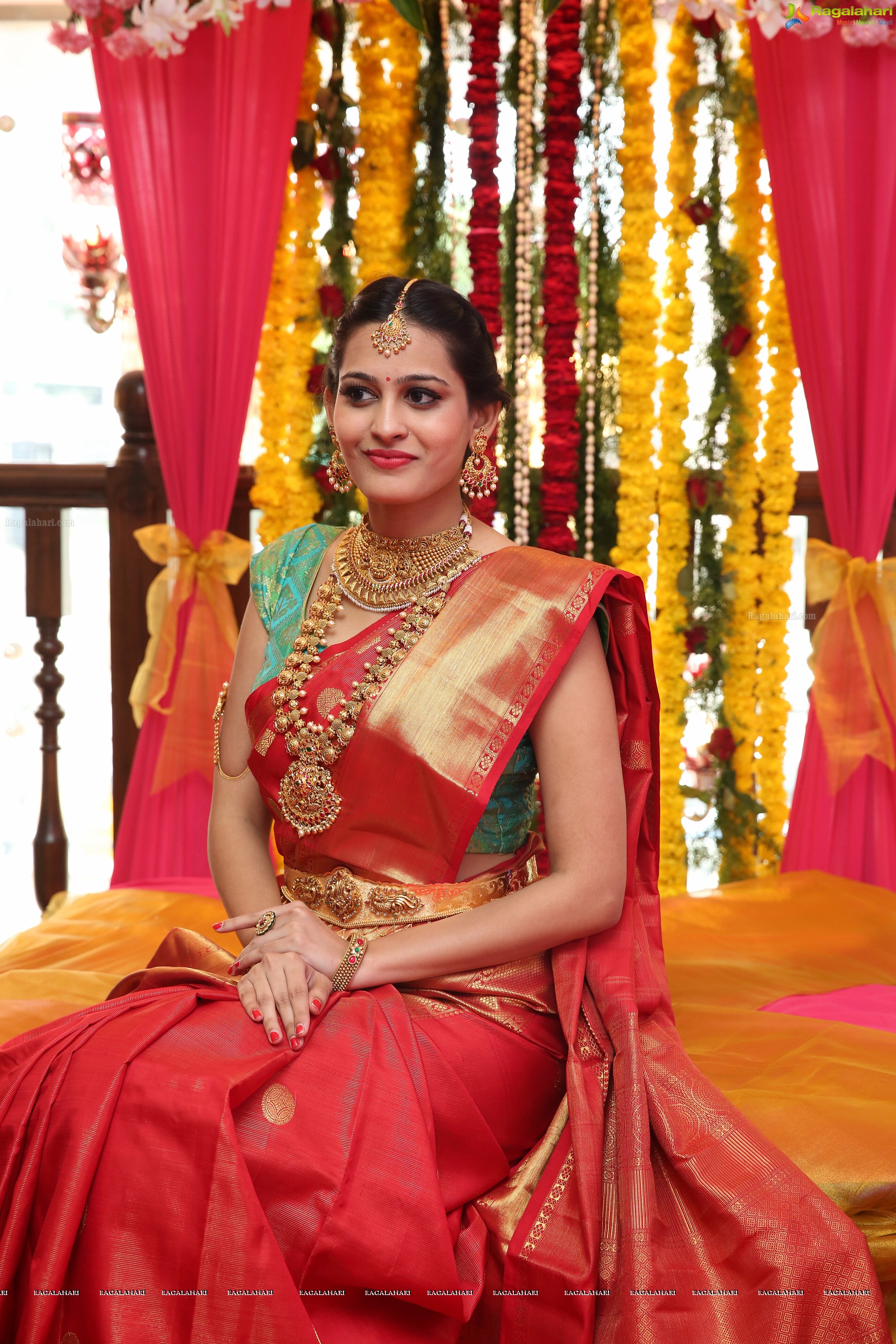 Tanishq Jewellery Launches Their New Store at Begumpet