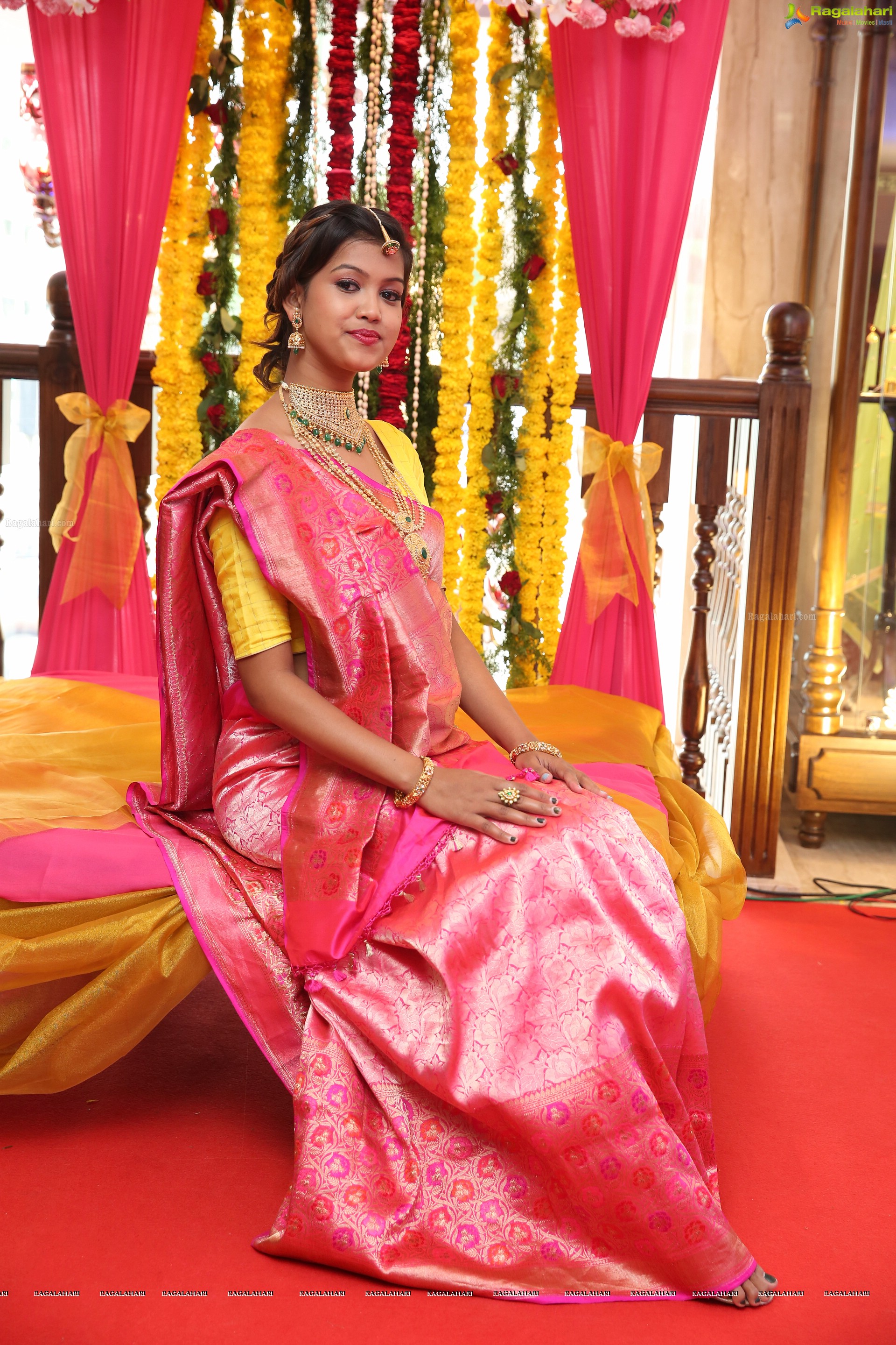 Tanishq Jewellery Launches Their New Store at Begumpet