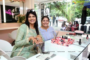 Tanya Bansal - Make Up Studio & Nail Design Opening