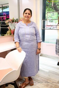 Tanya Bansal - Make Up Studio & Nail Design Opening