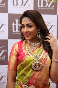 TBZ - The Original Unfolds Mangalam Collection