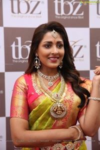 TBZ - The Original Unfolds Mangalam Collection