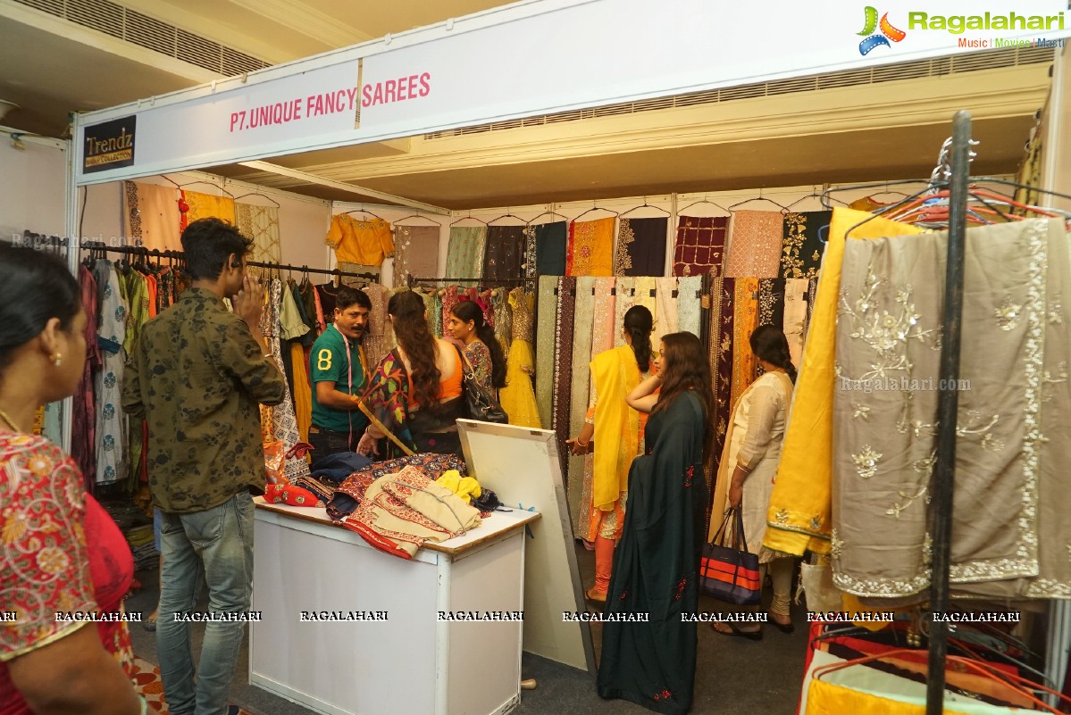 Trendz Vivah Collection Expo Launch at Taj Krishna