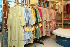 Amala Akkineni Launches Trisvaraa Sarang Boutique