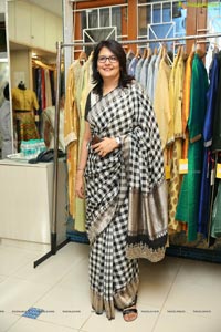 Amala Akkineni Launches Trisvaraa Sarang Boutique