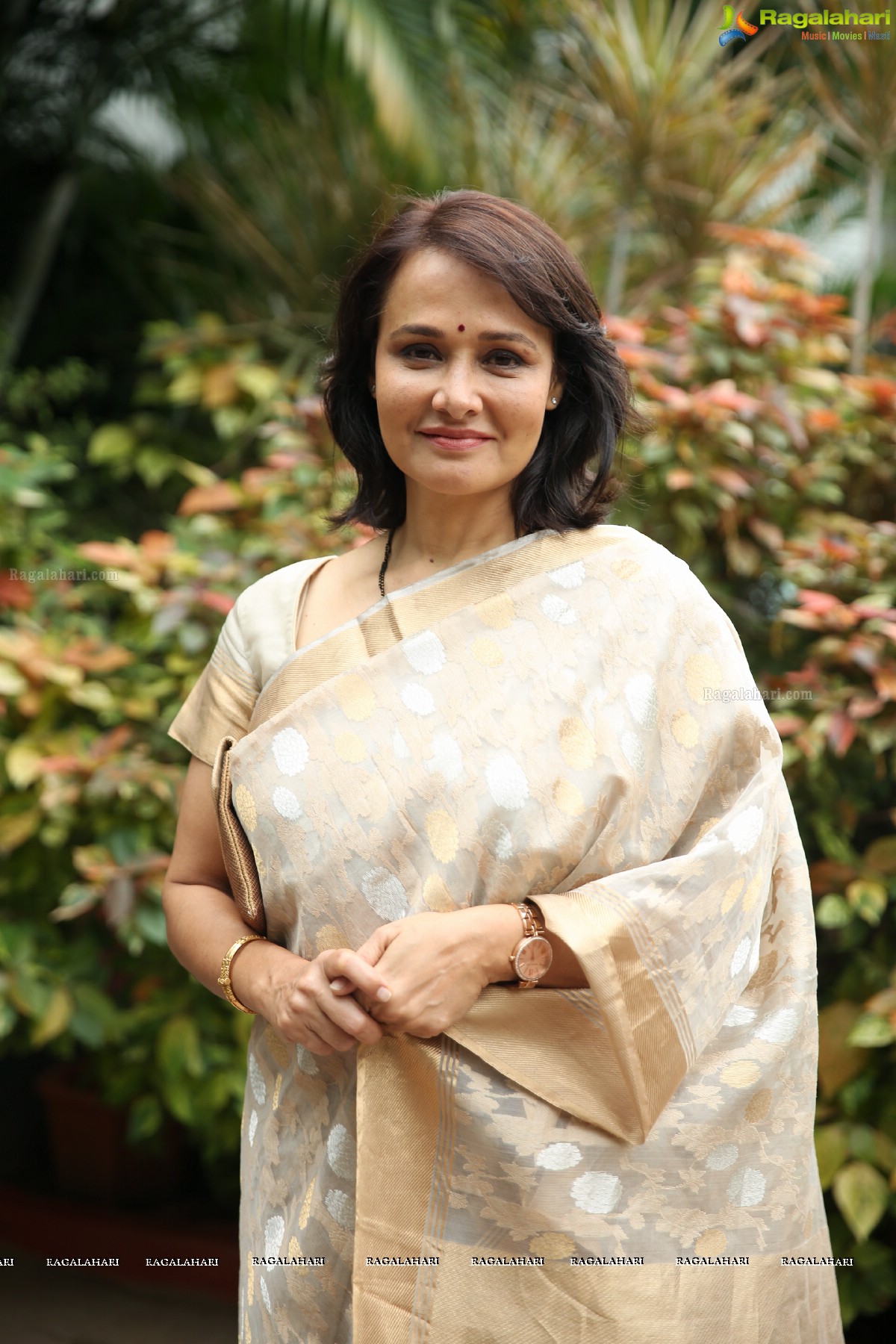 Amala Akkineni Launches Trisvaraa Sarang Boutique at Banjara Hills