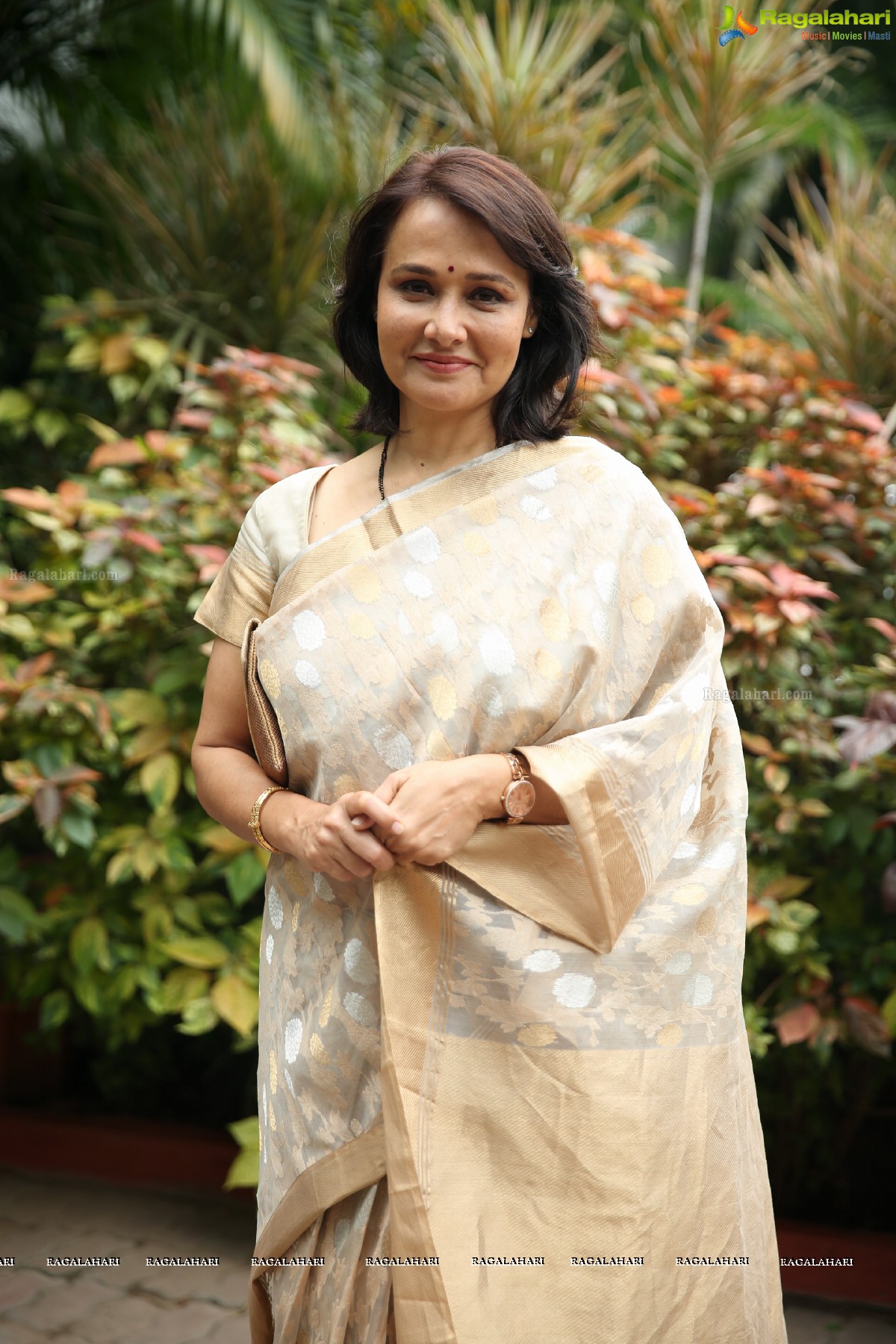 Amala Akkineni Launches Trisvaraa Sarang Boutique at Banjara Hills