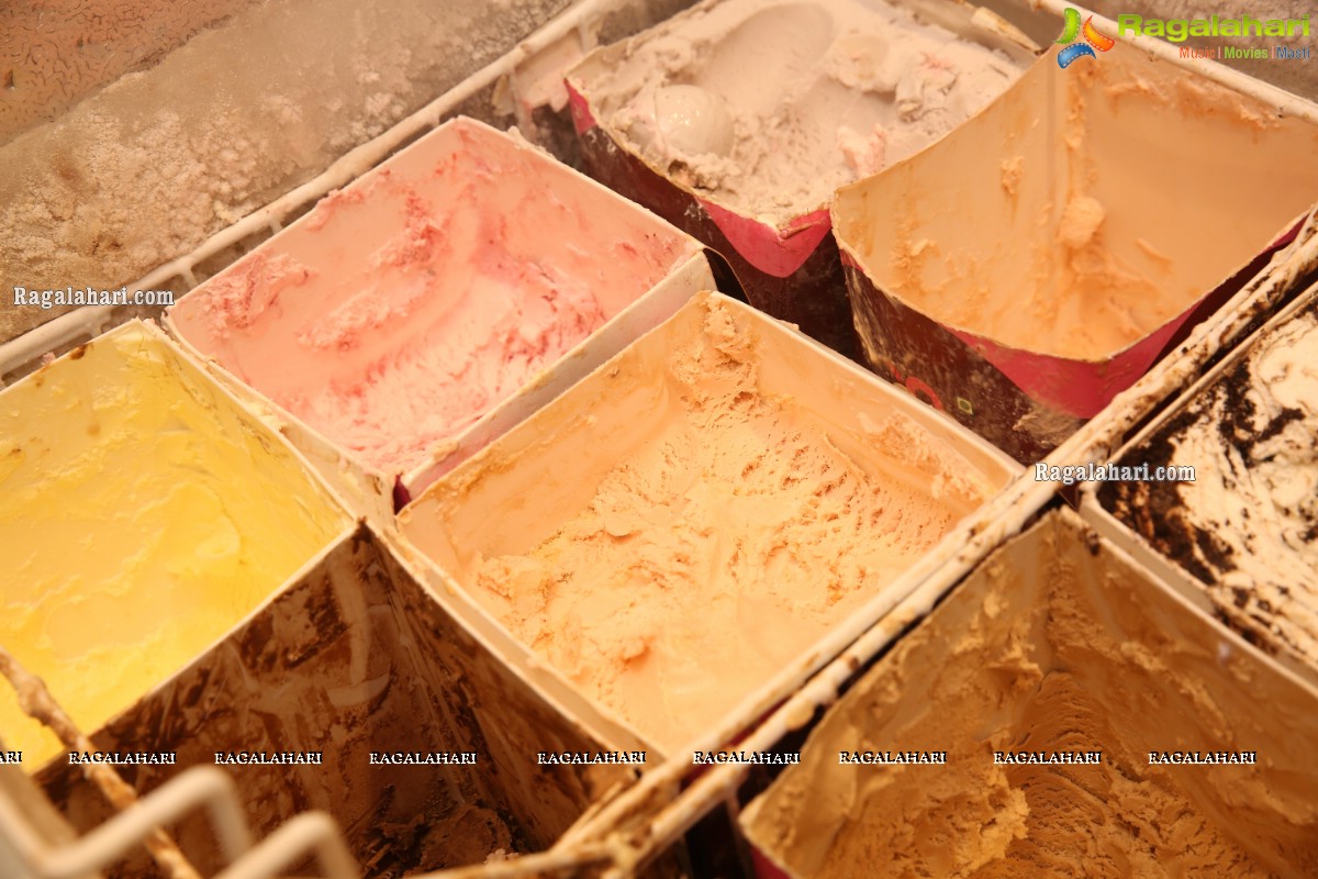 Creamstone Introduces Creamy Tub Ice Creams in Hyderabad
