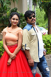 Sampoornesh Babu's Bazaar Rowdy Trailer Launch Event