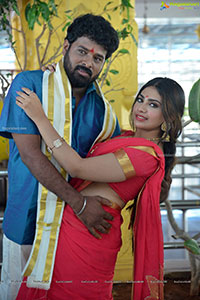 Gharana Mogudu Movie Pooja Ceremony