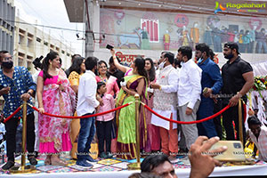 Anupama Parameshwaran Launches Kisan Fashion Mall at Nirmal