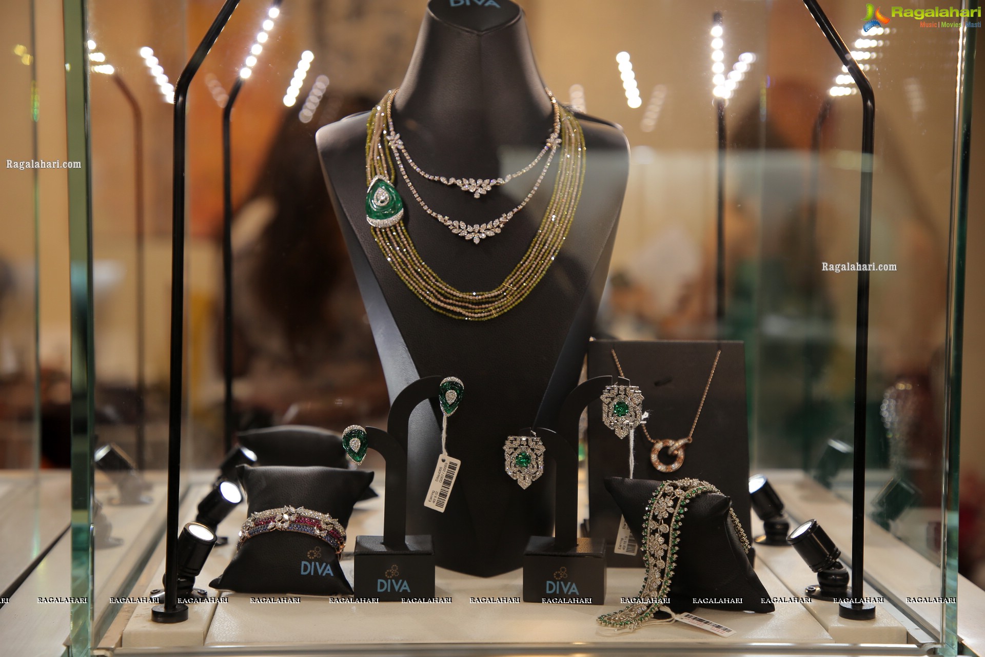 Diva Jewellery Exhibition Begins at Hotel Park Hyatt