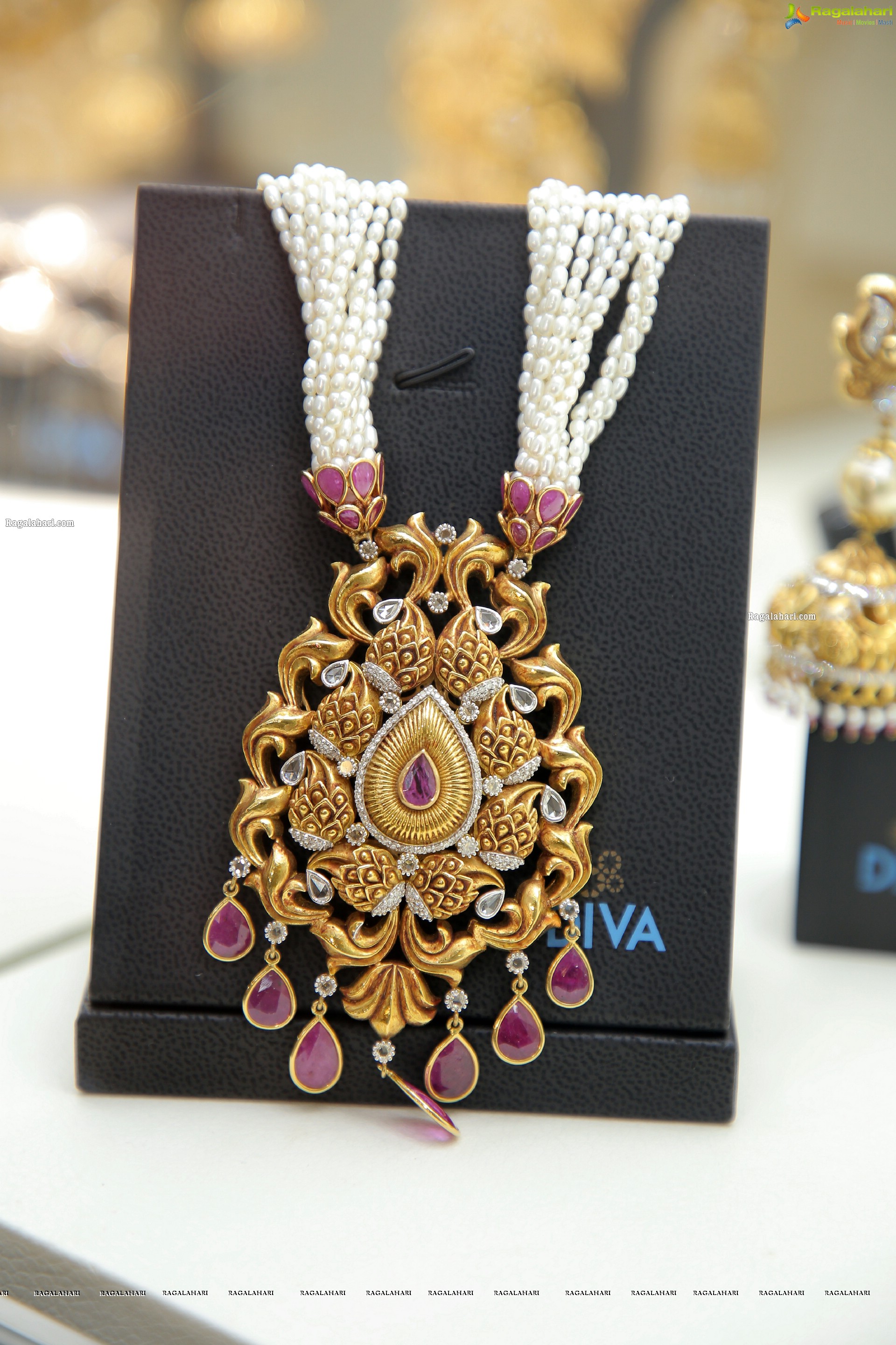 Diva Jewellery Exhibition Begins at Hotel Park Hyatt