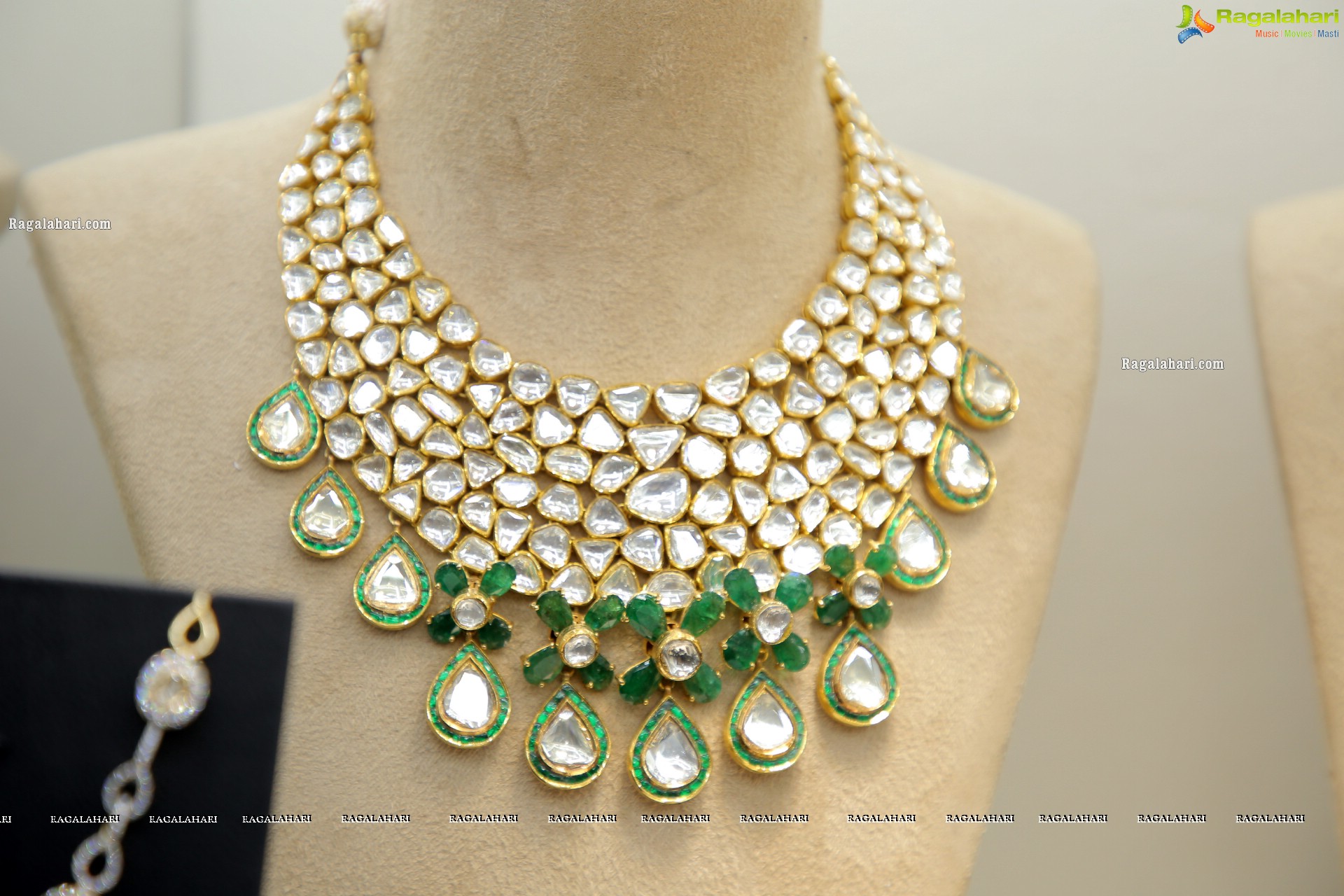 Diva Jewellery Exhibition Begins at Hotel Park Hyatt