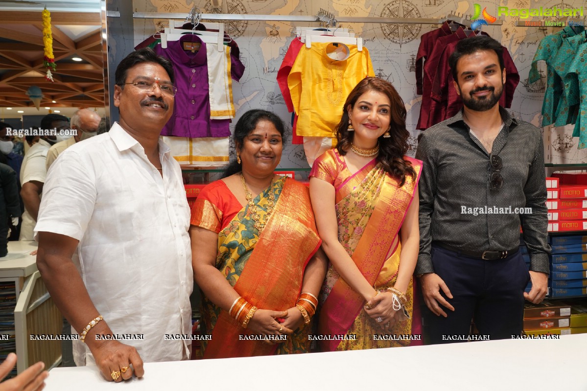 Kajal Aggarwal Launches Kasam Pullaiah Shopping Mall in Warangal Along with Husband Gautham