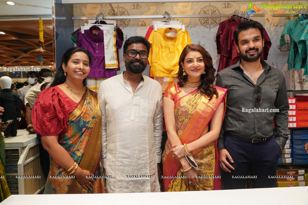 Kajal Aggarwal Launches Kasam Pullaiah Shopping Mall in Warangal Along with Husband Gautham