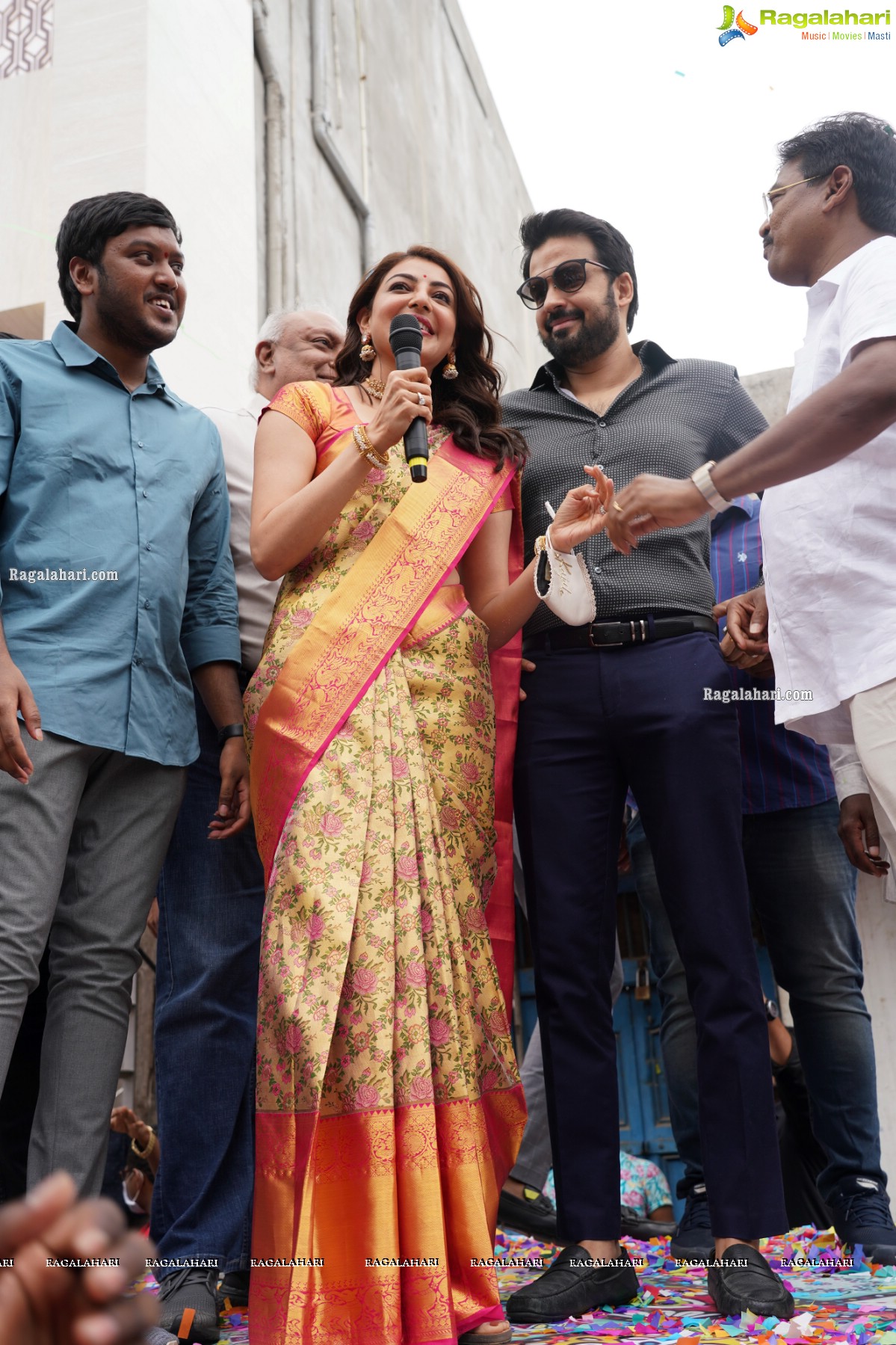 Kajal Aggarwal Launches Kasam Pullaiah Shopping Mall in Warangal Along with Husband Gautham