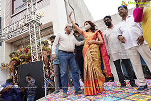 Kajal Aggarwal Launches Kasam Pullaiah Shopping Mall WRGL