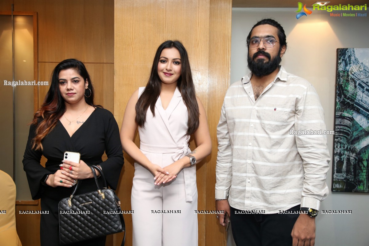 Catherine Tresa Launches Limousine Cabs Limited - A Premium Cab Service