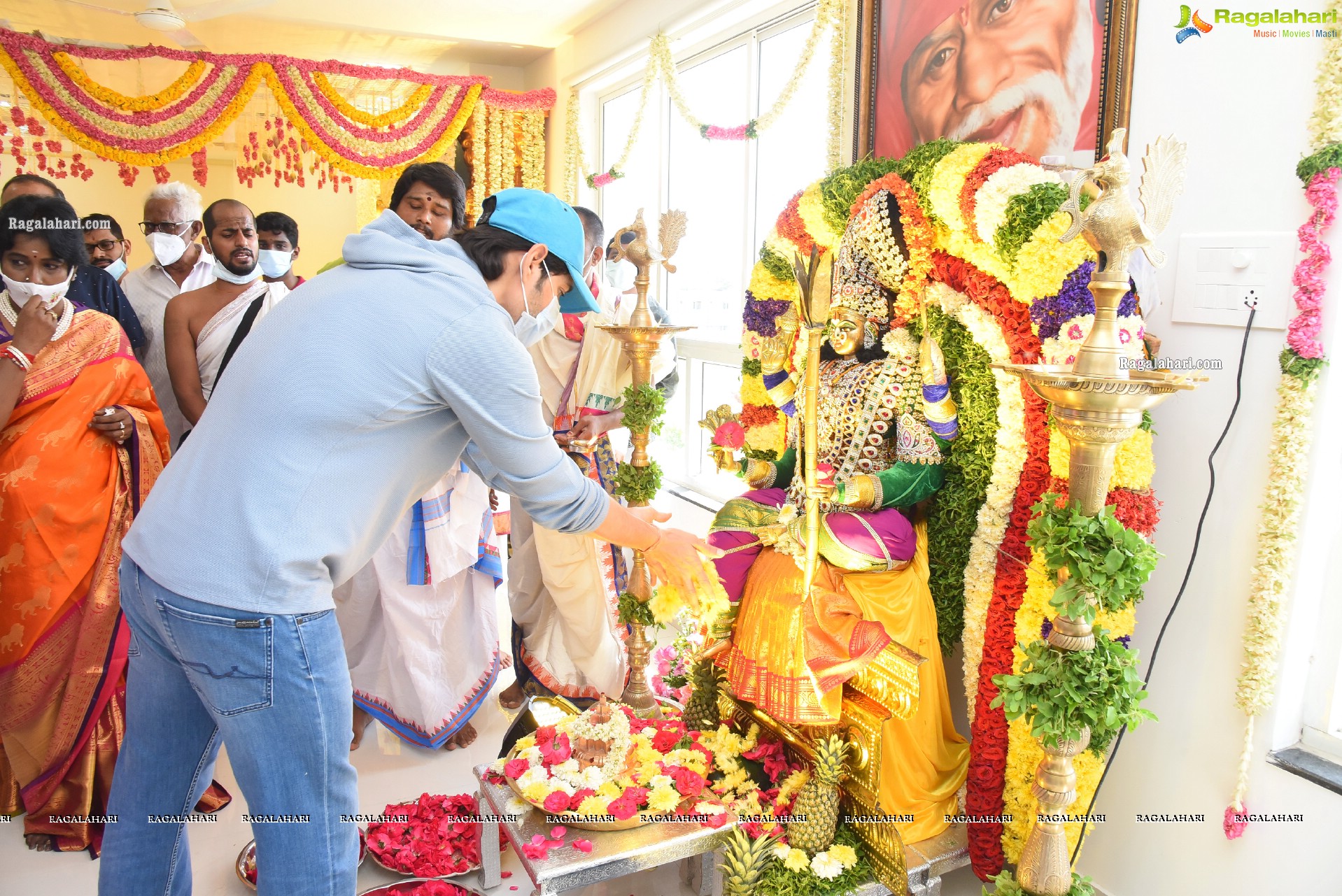 Mahesh Babu Inaugurates Chakrasiddh