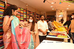 Faria Abdullah Launches Mandir New Shopping Mall At Patny