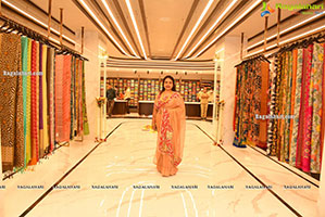 Faria Abdullah Launches Mandir New Shopping Mall At Patny