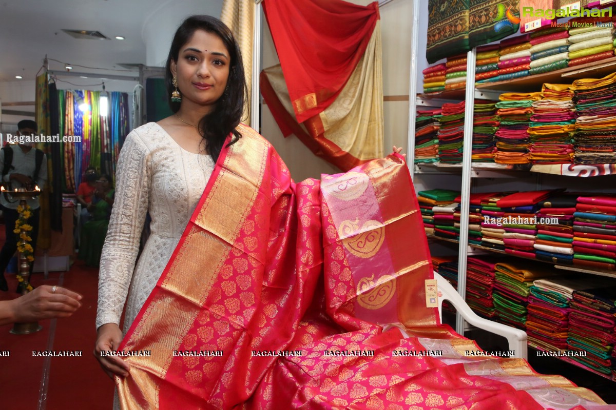 Sandhya Raju Inaugurates Silk India Expo August 2021 at Shilpakala Vedika