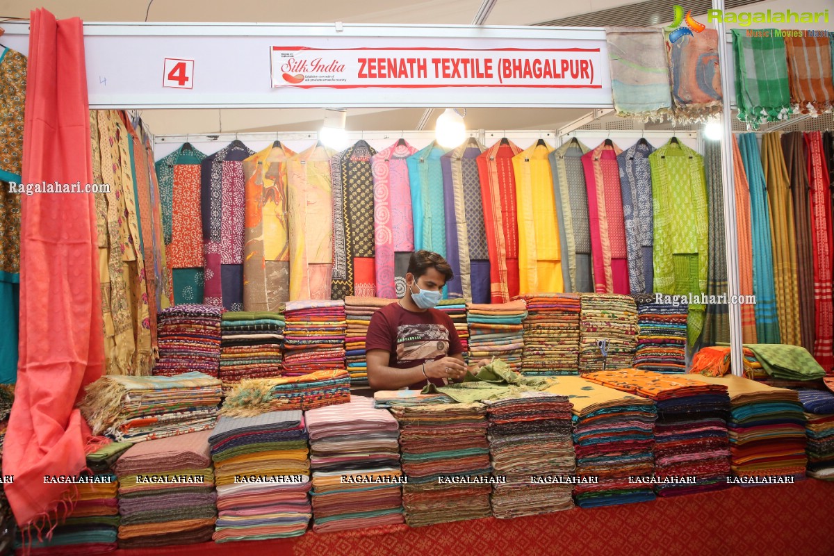 Sandhya Raju Inaugurates Silk India Expo August 2021 at Shilpakala Vedika