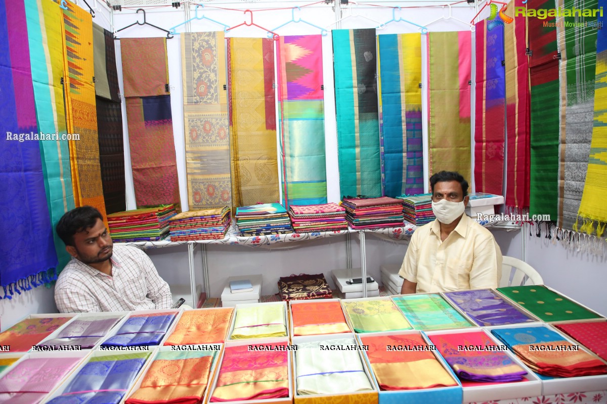 Sandhya Raju Inaugurates Silk India Expo August 2021 at Shilpakala Vedika