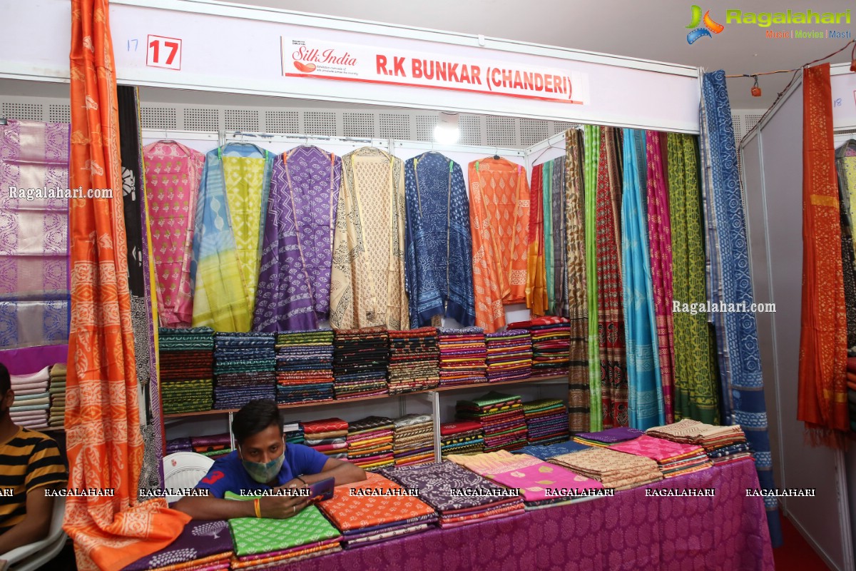 Sandhya Raju Inaugurates Silk India Expo August 2021 at Shilpakala Vedika