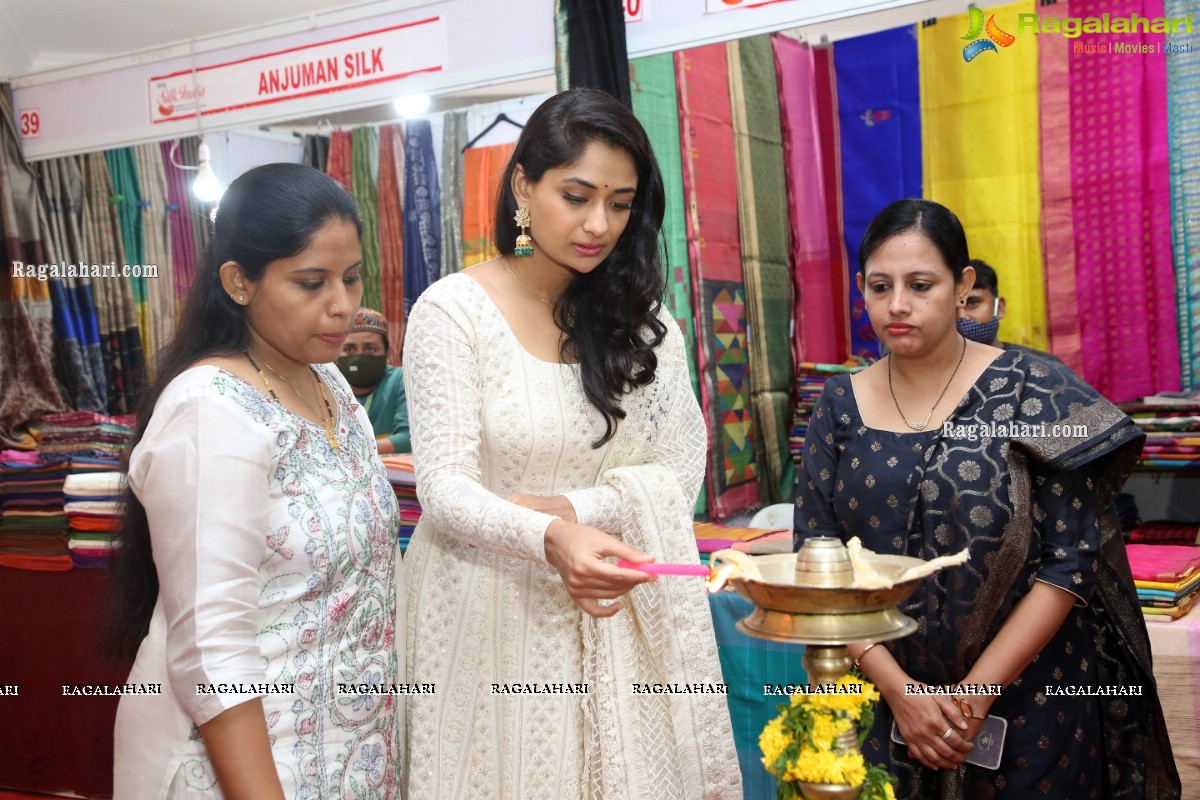 Sandhya Raju Inaugurates Silk India Expo August 2021 at Shilpakala Vedika