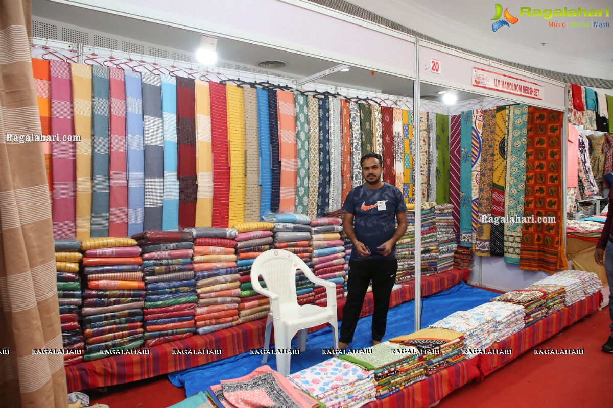 Sandhya Raju Inaugurates Silk India Expo August 2021 at Shilpakala Vedika