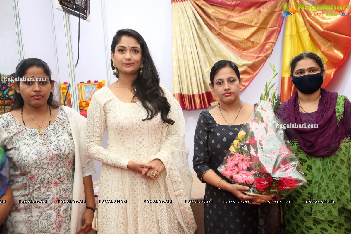 Sandhya Raju Inaugurates Silk India Expo August 2021 at Shilpakala Vedika