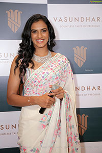 PV Sindhu Inaugurates Vasundhara Flagship Jewellery Showroom