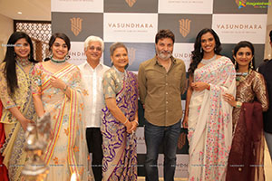 PV Sindhu Inaugurates Vasundhara Flagship Jewellery Showroom