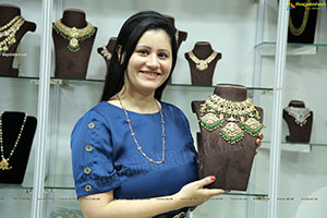 Zak Jewels Expo Kicks Off at at Taj Krishna