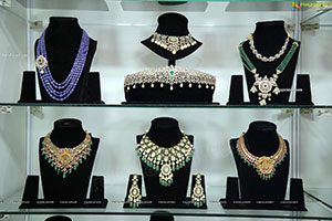 Zak Jewels Expo Kicks Off at at Taj Krishna