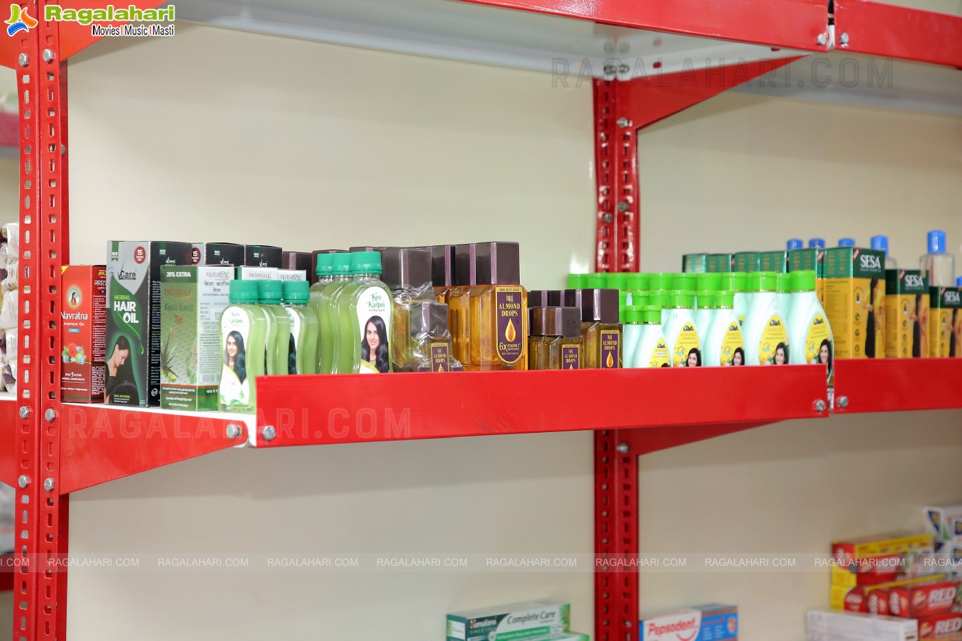 A2Z Baskets India's 1st  Green Super Market Launches Its New Store at Narsingi