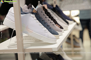 Centro Grande Unveils Its 2nd Plush Footwear Lounge