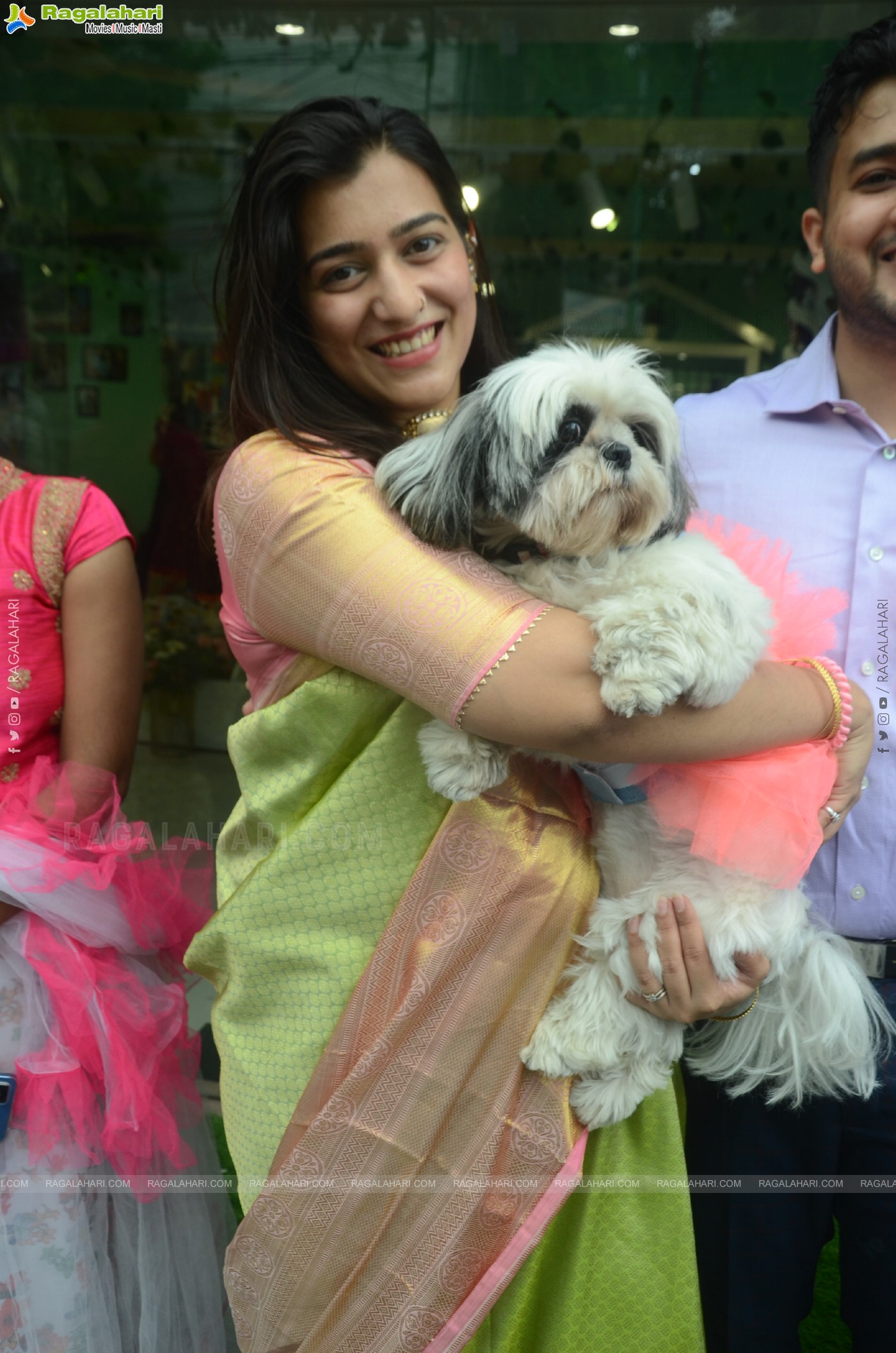 Dog-O-Bow 3rd outlet opened in Banjara Hills