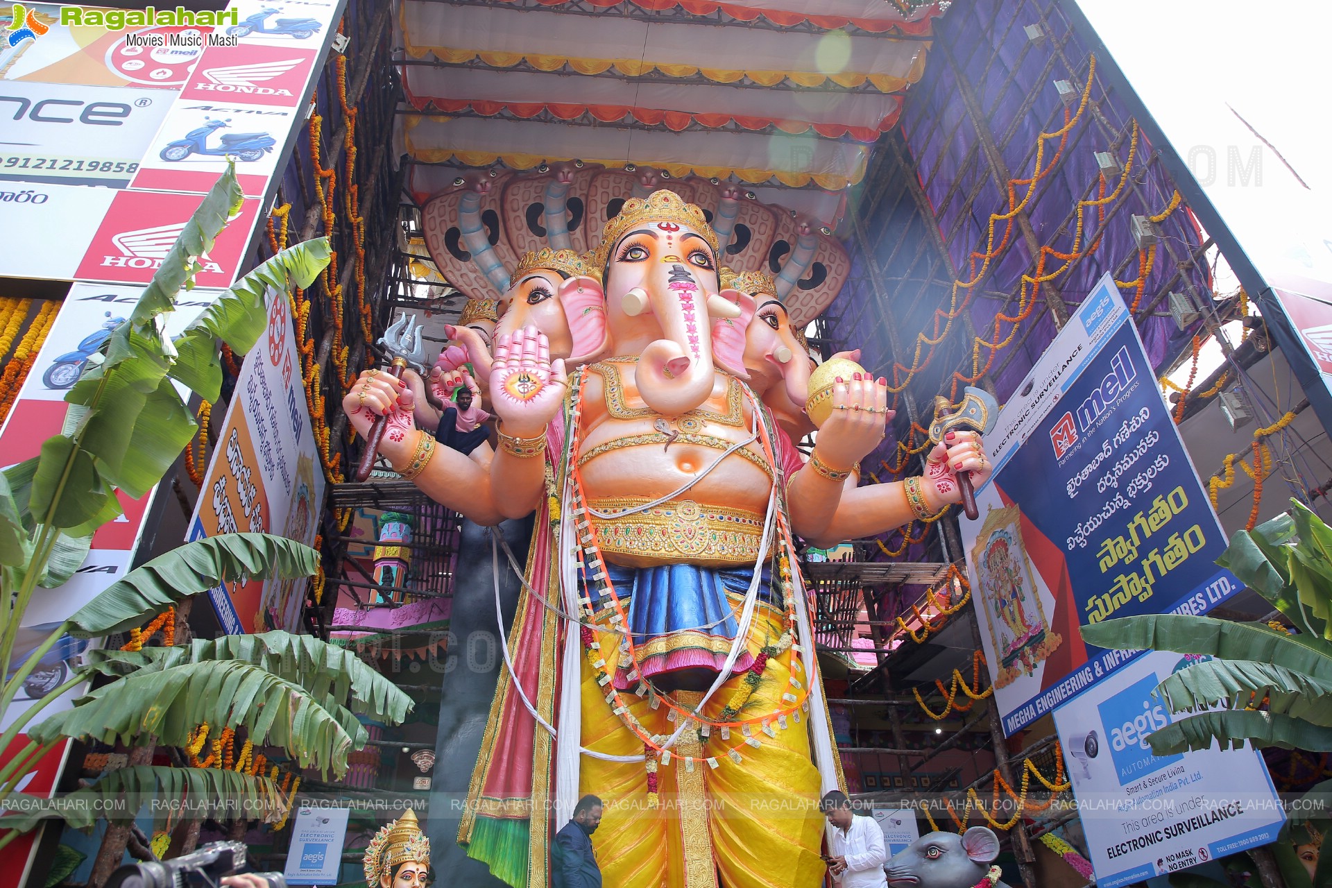 Khairatabad Ganesh 2022 as Shri Panchamukha Mahalakshmi Ganapati - The 50-Feet Tall Idol Made From Clay