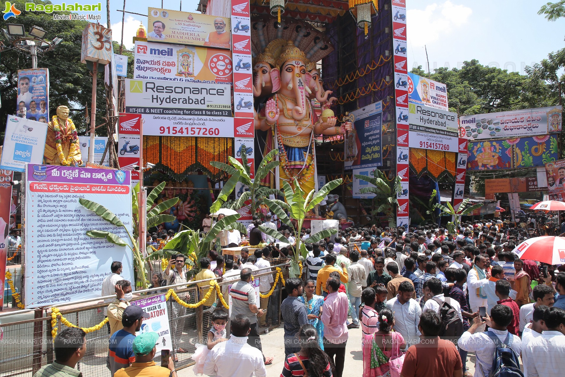 Khairatabad Ganesh 2022 as Shri Panchamukha Mahalakshmi Ganapati - The 50-Feet Tall Idol Made From Clay