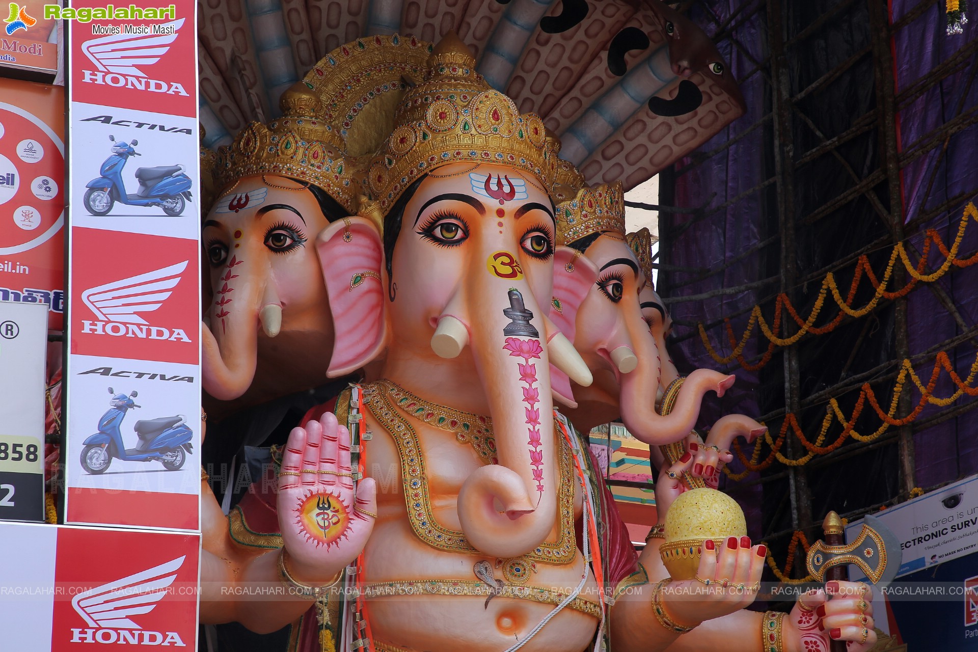 Khairatabad Ganesh 2022 as Shri Panchamukha Mahalakshmi Ganapati - The 50-Feet Tall Idol Made From Clay