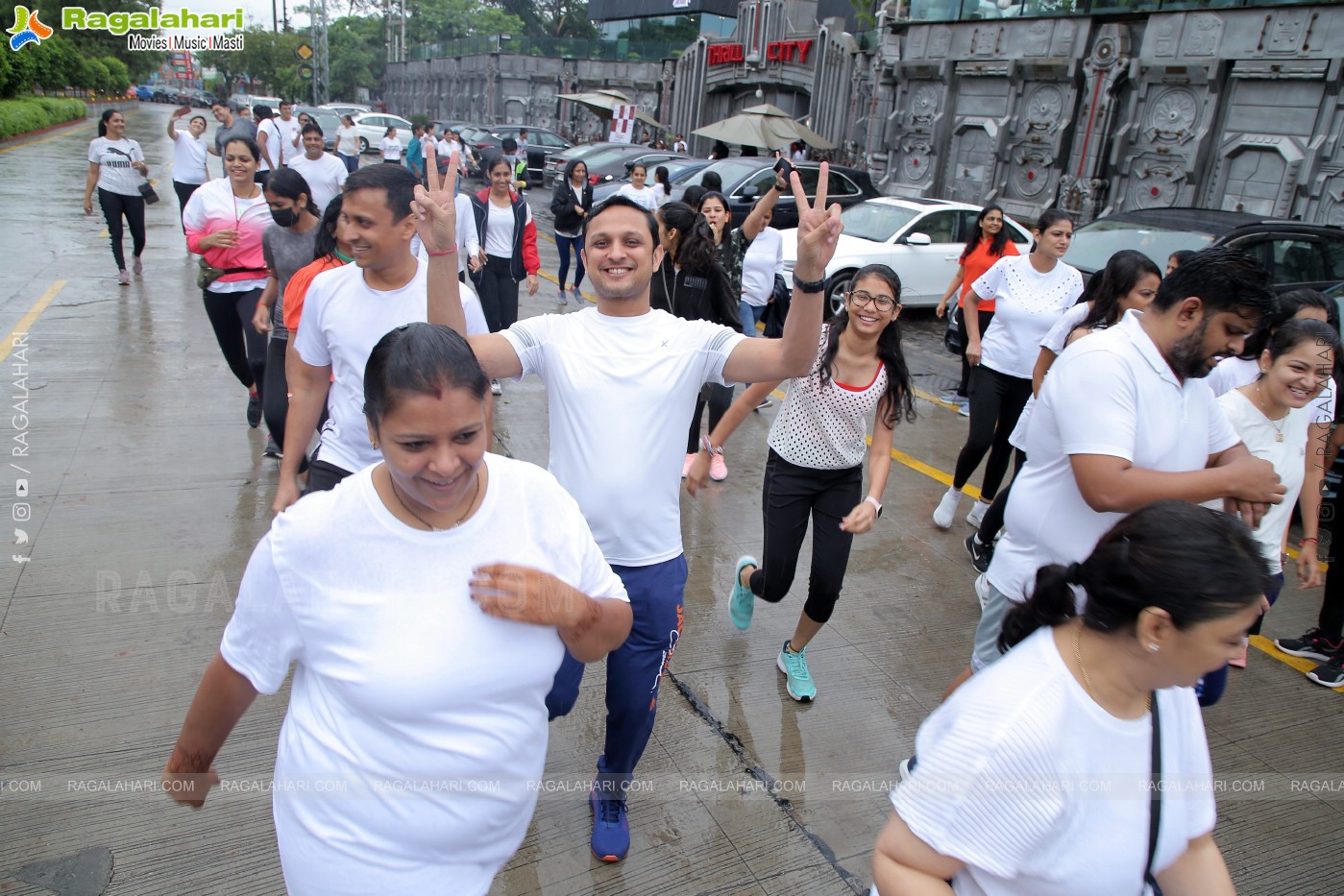 Samanvay 3K Run at Thrill City, Necklace Road Hyderabad